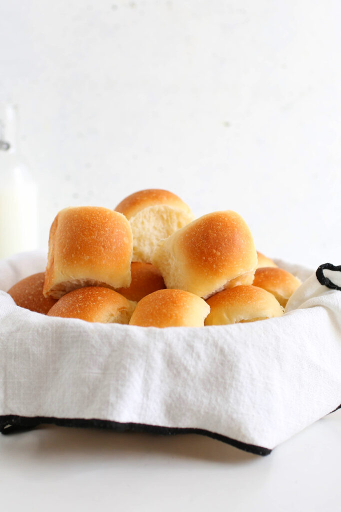 Dinner rolls